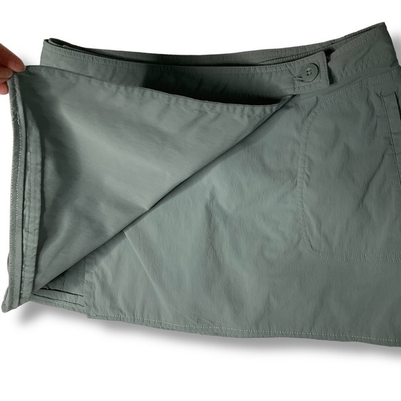 Patagonia Wrap Hiking Skort Active Outdoor Lightweight Sz 8 - Picture 4 of 9